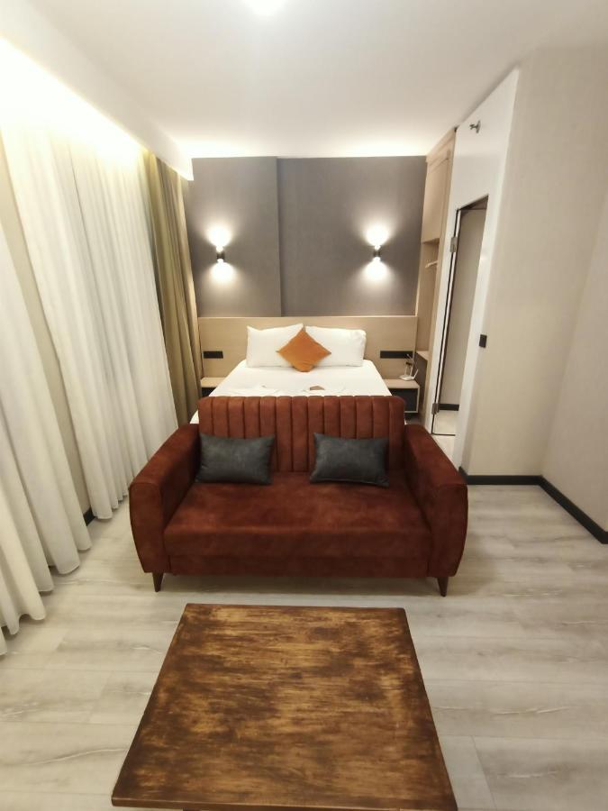 New Falcon Palas Otel Istanbul Eksteriør billede
